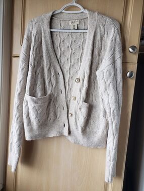 Jessica Simpson Cream Cable Knit Button-Front Cardigan With Pockets